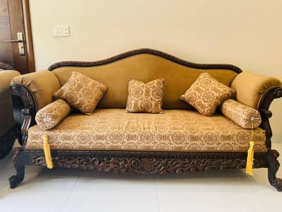 yehn sofa 7 sitar