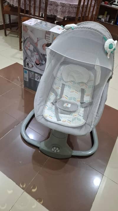 Baby swing mastela 3 in 1 deluxe multifunctional bassinet