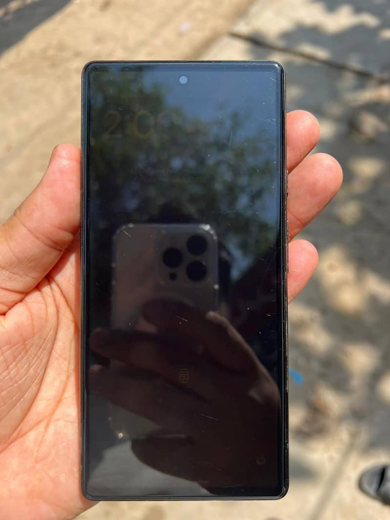 Google Pixel 6 4