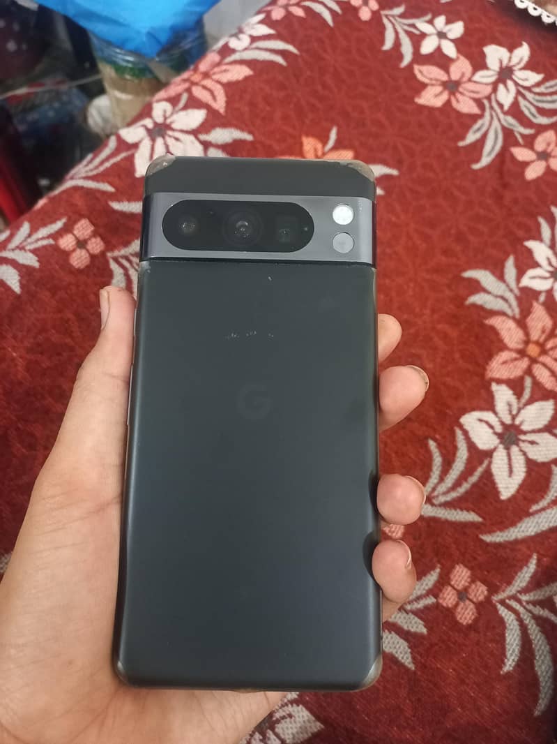 Google Pixel 8 Pro 5