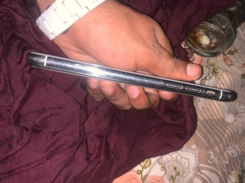 Apple iPhone X 7