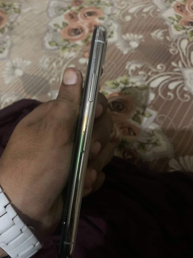 Apple iPhone X 8