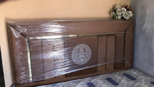 I am selling new bed