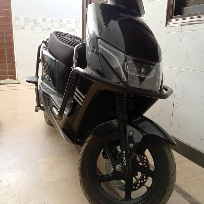 REVOO C32 0