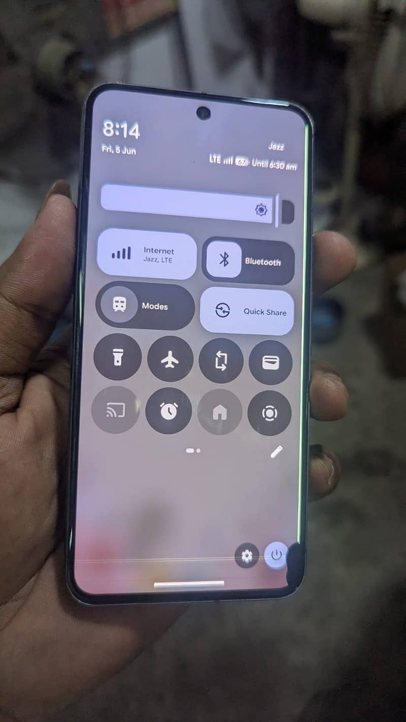 Google Pixel 8 2