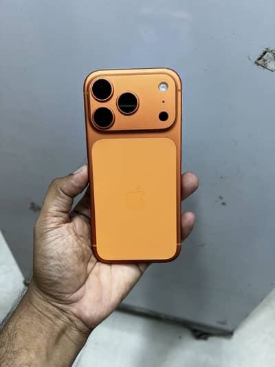 iPhone 17 pro j. v