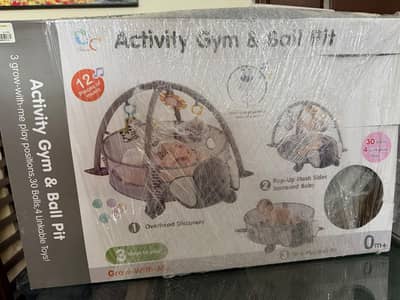 Activitt Gym and Ball Pit / New Box open only