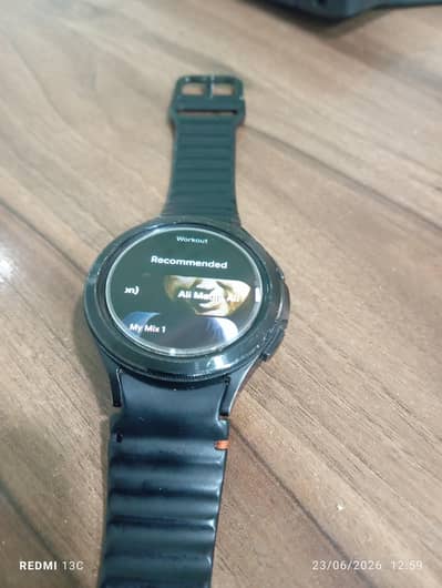 Samsung Galaxy watch 4 classic 46 mm