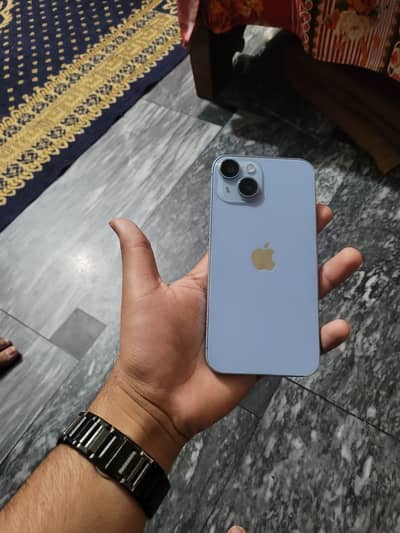 iPhone 14