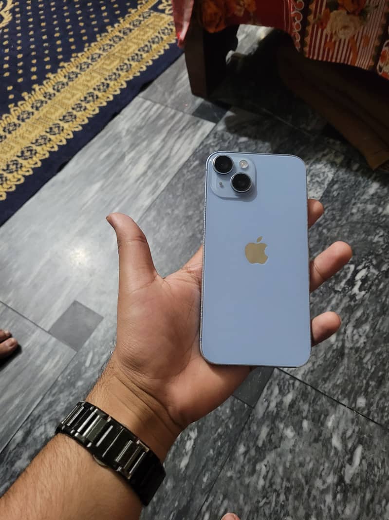 iPhone 14 0