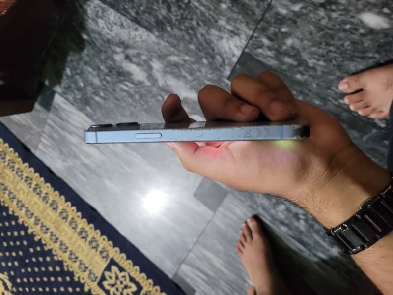 iPhone 14 5