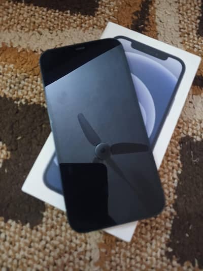 Apple iPhone 12