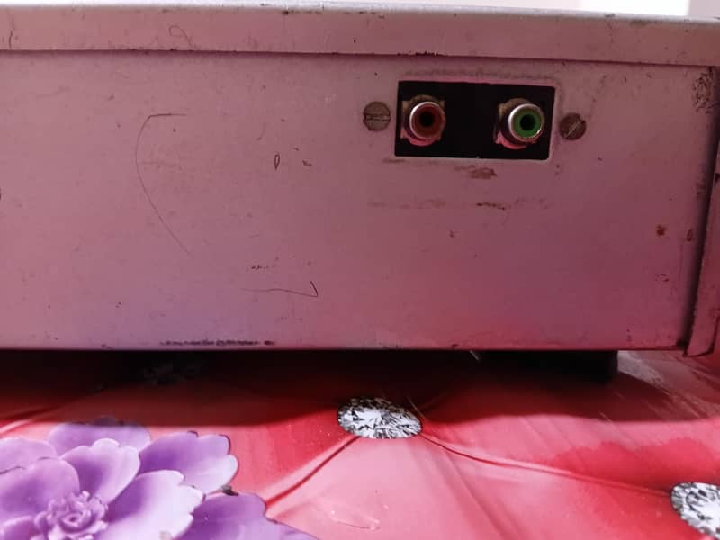 amplifier good condition 6