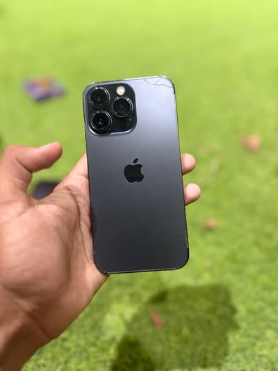 Apple iPhone 13 Pro