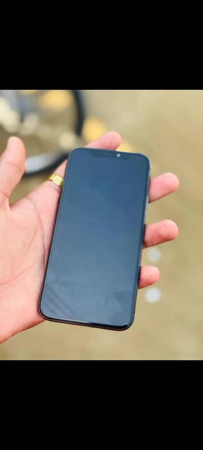 Apple iPhone XS