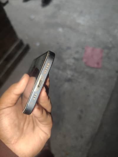 Apple iPhone 12 Factory unlock 64 gb storafe