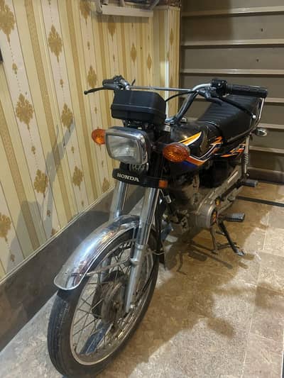 bikes for sale 2018 model Black