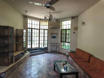 For Office or Wearhouse 1 Kanal Double Storey In A1 Society Township LHR