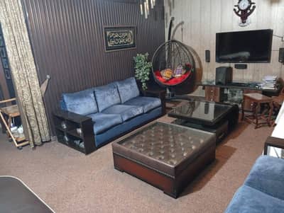 Carpet (Neat and Clean) Premium quality, Long coated.