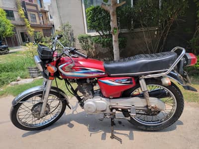 Honda CG 125 | 2015 Model | Red Color For Sale