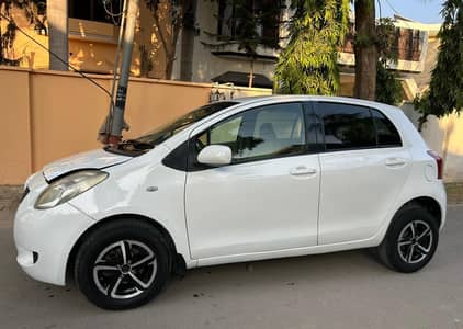 Toyota Vitz 2007
