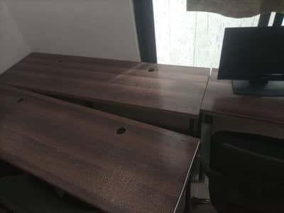 Office tables urgent sales