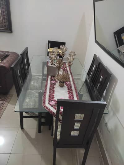6 Seaters Dining Table Sale
