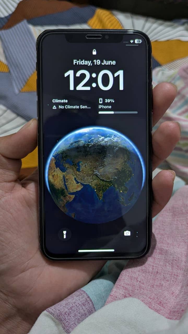 Apple iPhone X 0