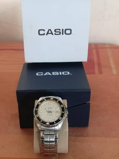 Casio MTD-1061 orignal watch