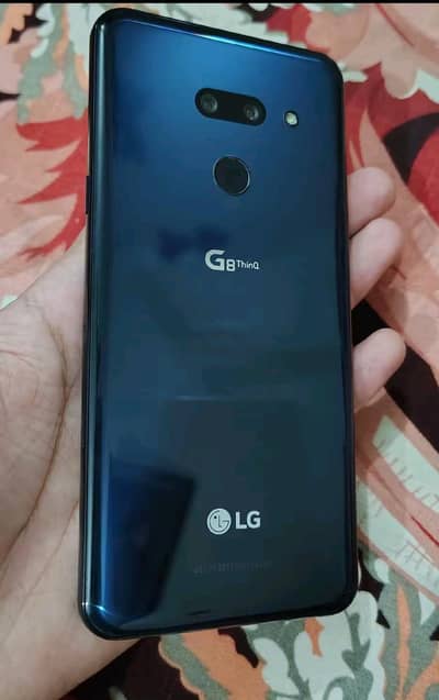 LG G8THINQ.  8/128.60fps