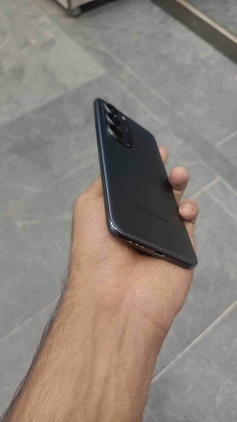 Tecno CAMON 40 Pro+ 2