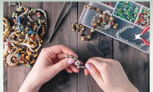 hand made jewellery karigar