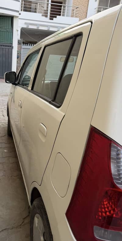 Suzuki Wagon R 2015