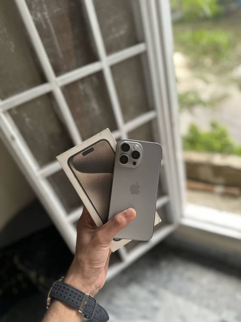 Iphone 15 pro max 0