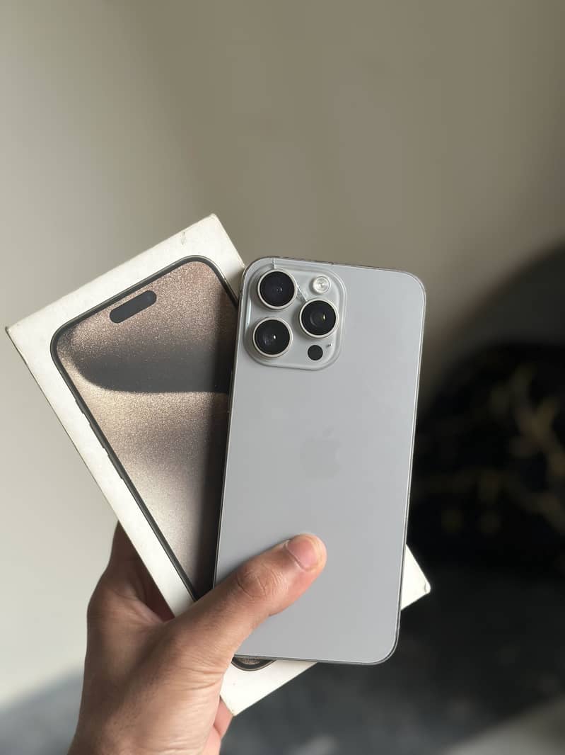 Iphone 15 pro max 1