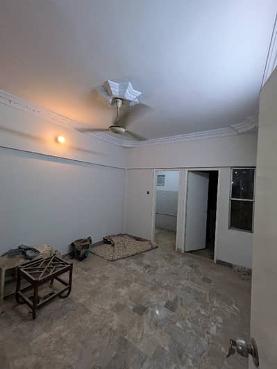 3 Bed Dd Apartment Available For Sale In Haroon  Royal City Phs-03 Gulistan E Jauhar Block 17