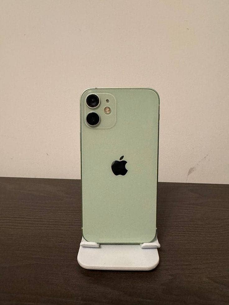Apple iPhone 12 mini 0