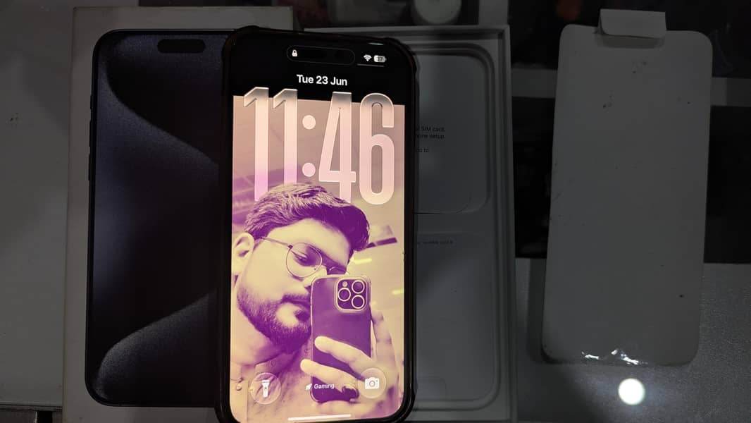 Apple iPhone 15 Pro Max 0