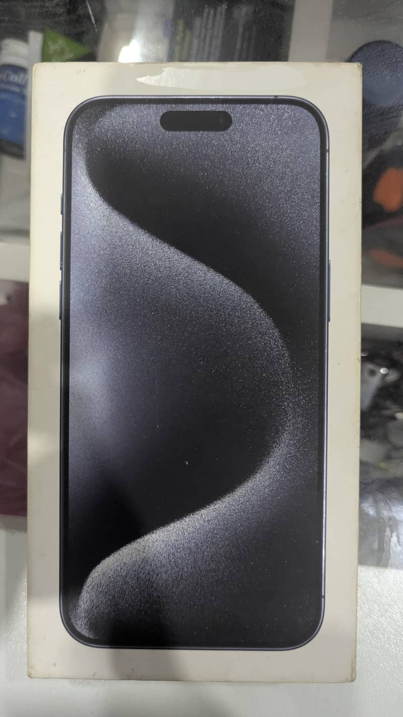 Apple iPhone 15 Pro Max 1