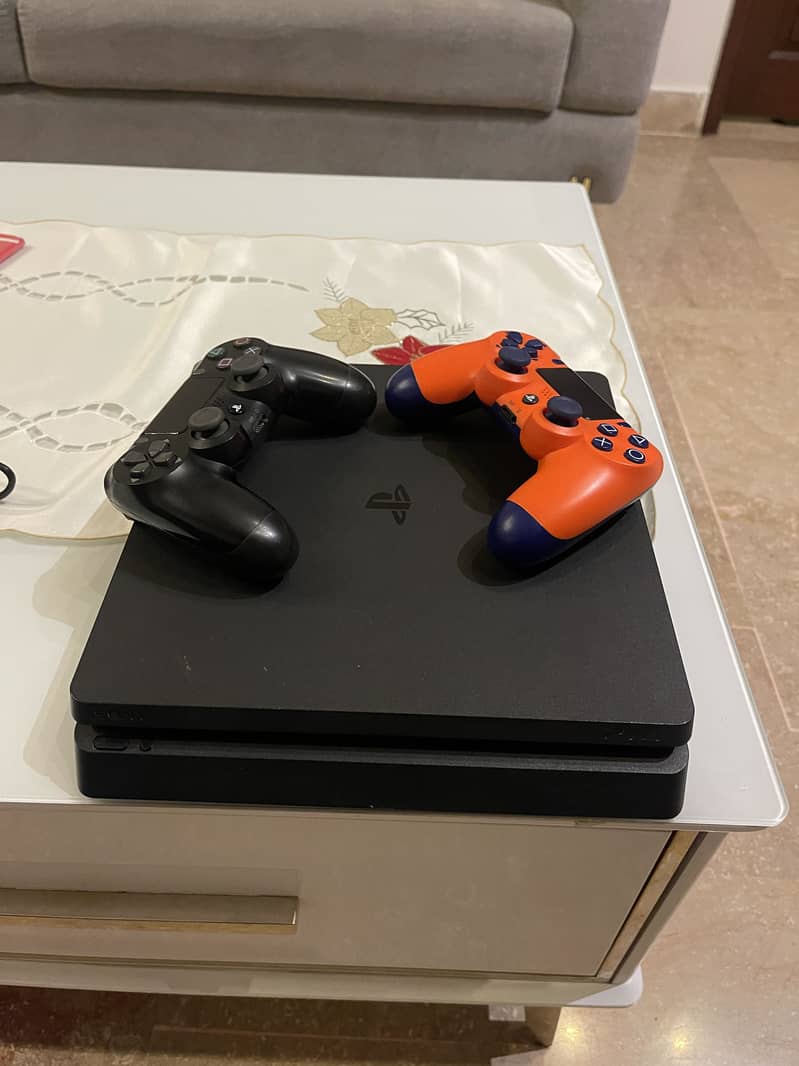 ps4 slim 0