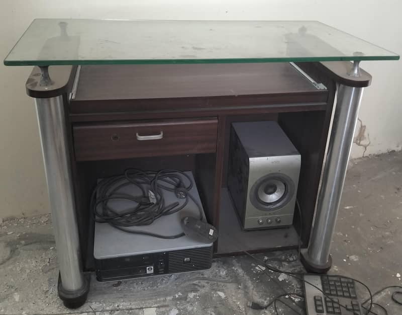 computer table 0