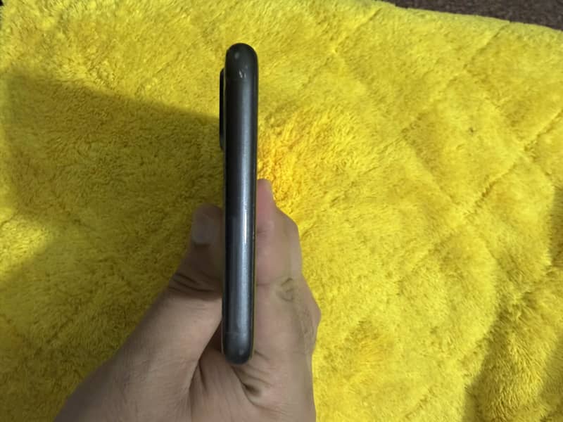 Apple iPhone 8 Plus 2