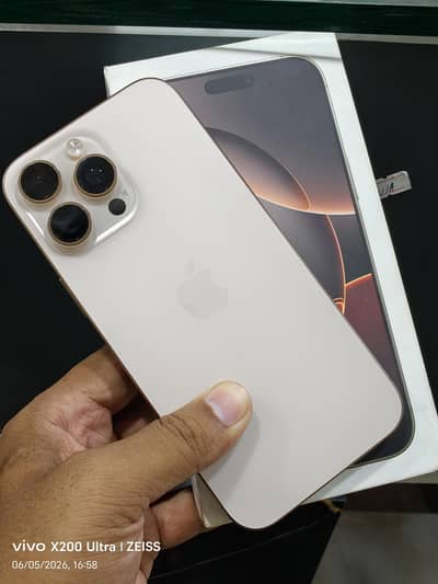 Apple iPhone 16 Pro Max HK