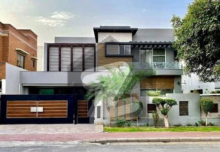 Vip 1 Kanal Used House Available For Sale In Bahria Town Lahore