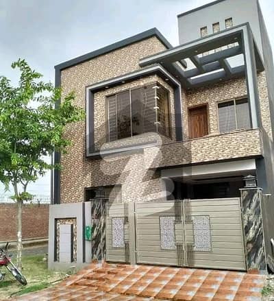 Vip 5 Marla Luxury Non Furnished House Available For Rent In Bahria Town Lahore