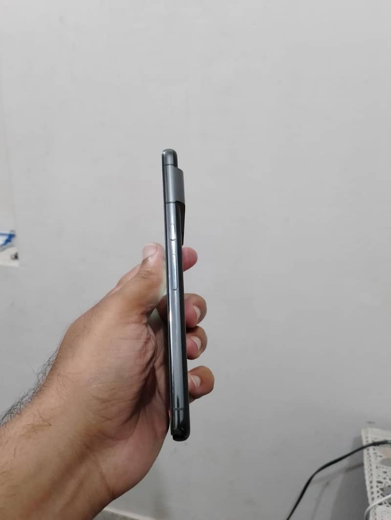 Google Pixel 8 Pro 5