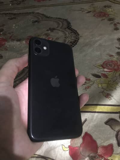 Iphone 11 128 GB waterpack MDM koi b issu Nhi