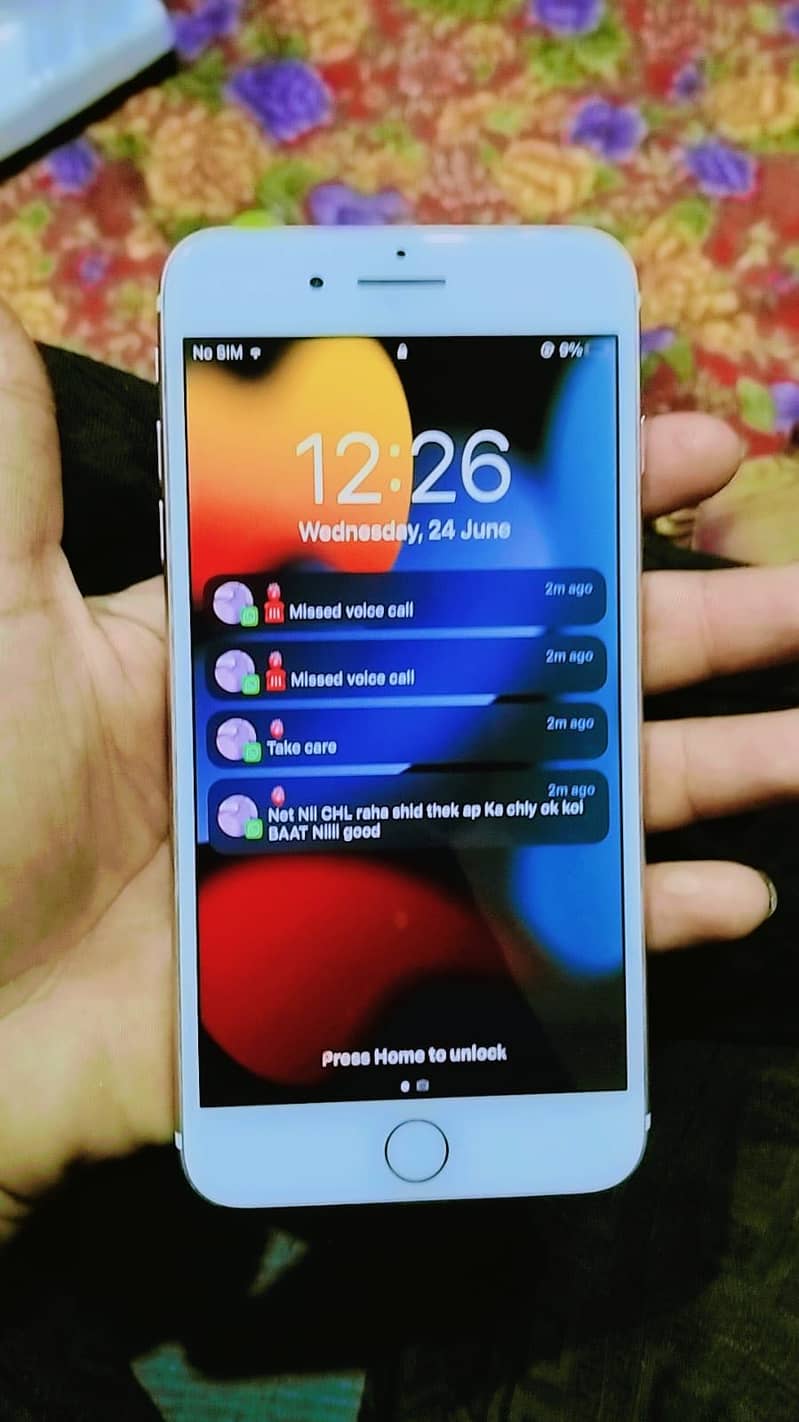 Apple iPhone 7 Plus 1
