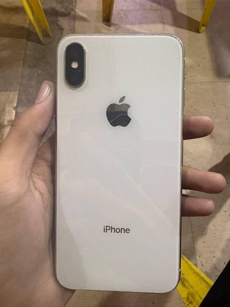 Apple iPhone X 5
