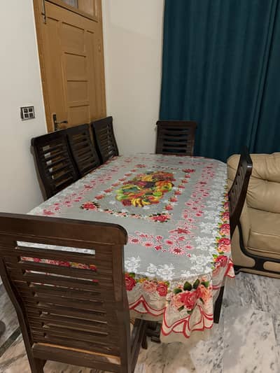 Dinning table with 8 chairs